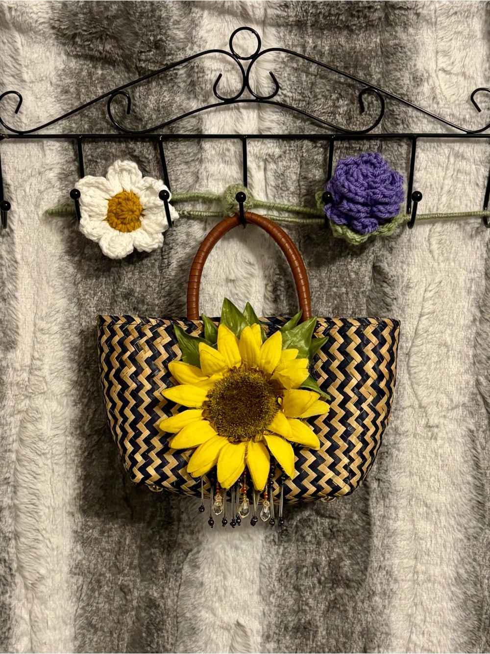 Woven Sunflower Accent Tote Bag - Yellow